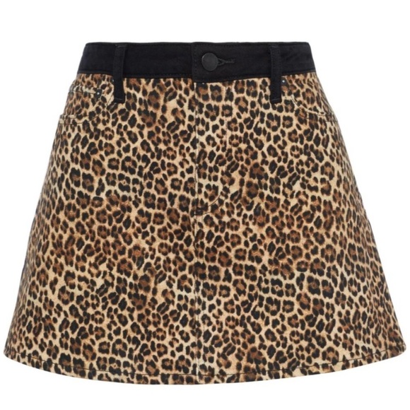 Leopard Print Mini Skirt - Picture 3 of 6